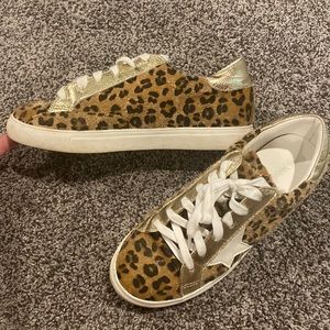 Leopard star shoes